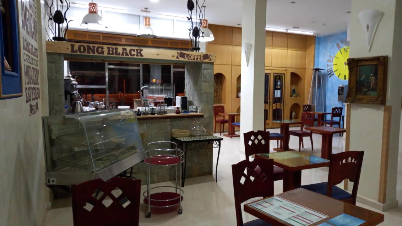 Ryad Tetouan Aeroport Bagian luar foto